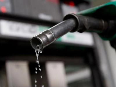 Πρατηριούχοι: Oι φόροι ανεβάζουν τις τιμές στα προϊόντα πετρελαίου