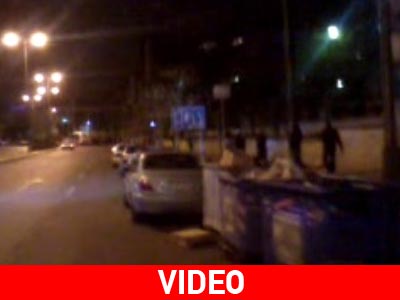 Επίθεση στα γραφεία της Χρυσής Αυγής στον σταθμό Λαρίσης