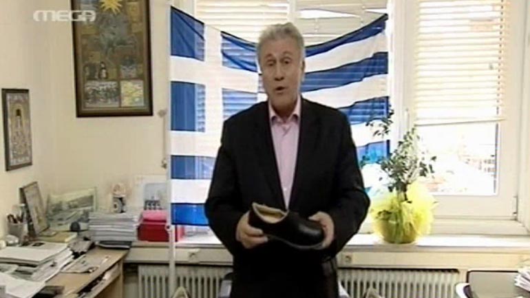 Ο Παναγιώτης Ψωμιάδης θα πουλάει παπούτσια