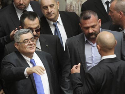 Χρυσή Αυγή: Οι βουλευτές μας θα ρίξουν το καθεστώς Σαμαρά