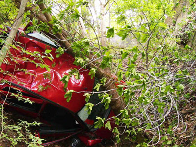 Έπεσε με το αυτοκίνητο του σε χαράδρα 60 μέτρων και σκοτώθηκε