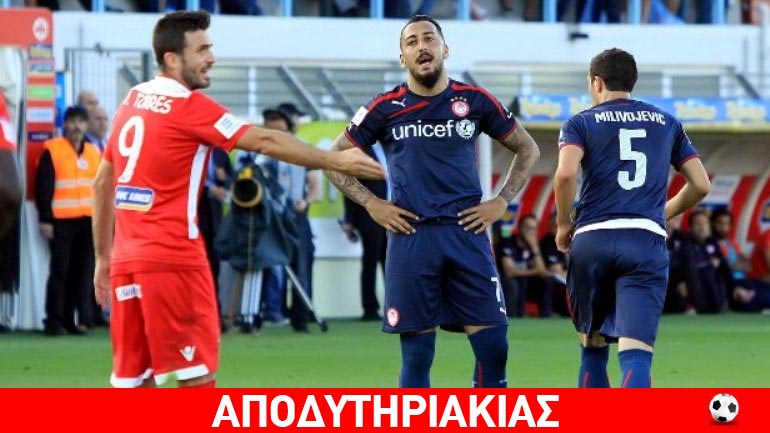 Έξαλλος με τους συμπαίκτες του ο Μήτρογλου!