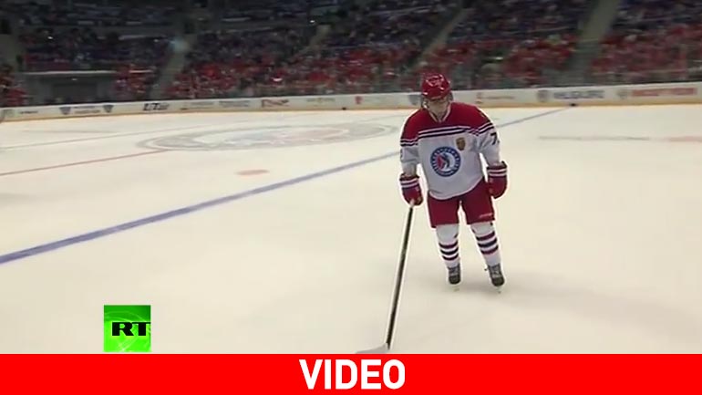 Ο Πούτιν διέπρεψε στο χόκεϊ με 8 τέρματα…