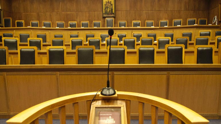 Πρόεδρος δικαστηρίου στον Παπακωνσταντίνου: «Μηκέτι αμαρτάνετε»