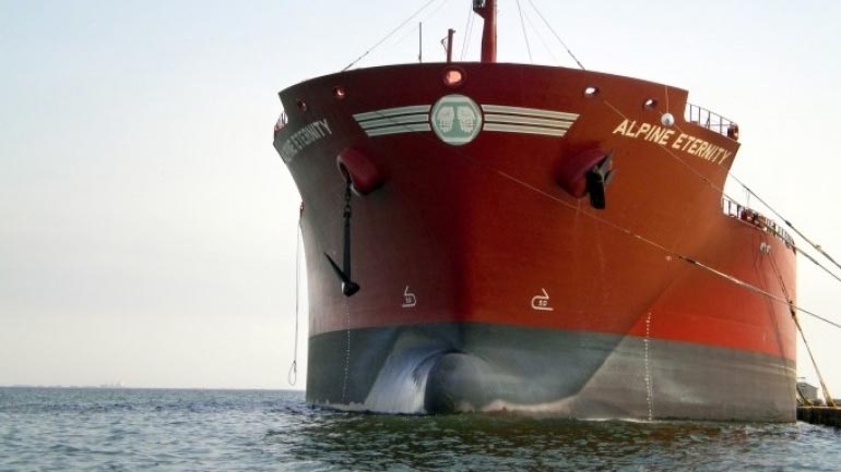 Προειδοποιητικά πυρά από ιρανικά πλοία εναντίον δεξαμενόπλοιου