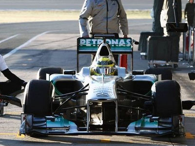 Ο Ρόσμπεργκ στην pole position