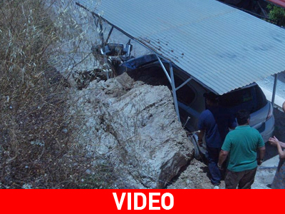Βράχος καταπλάκωσε αυτοκίνητο και μηχανάκια
