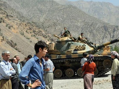 H Αθήνα στέλνει πυρομαχικά στους Κούρδους του Ιράκ