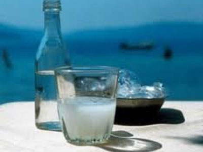 Τσίπουρο αντί για σάκε