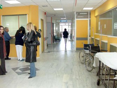 Υπ. Υγείας: 661 λιγότερα τμήματα νοσοκομείων έως το τέλος του 2012
