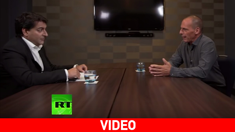 Βαρουφάκης: Ο φίλος μου ο Τσίπρας παραδόθηκε και συνεχίζει την κρίση