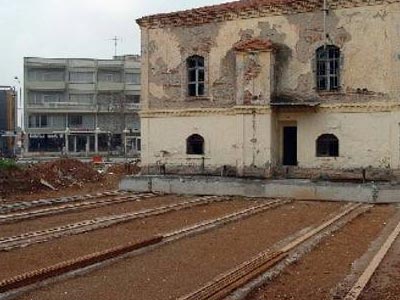 ΣΥΡΙΖΑ: Υφαρπαγή πρώην στρατοπέδων από την κυβέρνηση