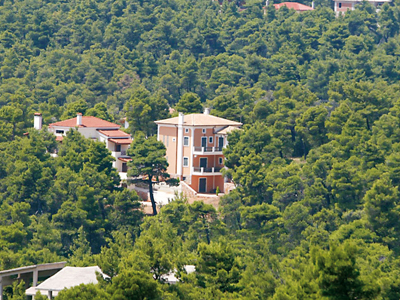 Αυθαίρετα: 4.300 αιτήσεις στο ηλεκτρονικό σύστημα Αυθαίρετα: 4.300 αιτήσεις στο ηλεκτρονικό σύστημα