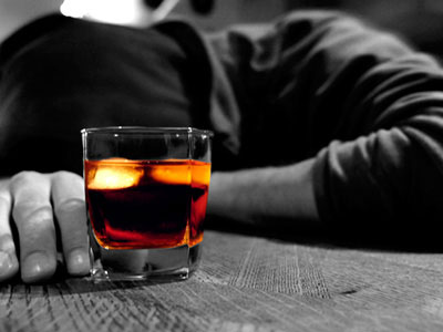 Μετά την κατανάλωση αλκοόλ, πώς αναπληρώνω τις βιταμίνες;