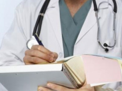 Φάμπρικα παράνομων συνταγών στην Καρδίτσα