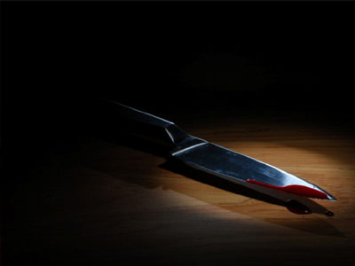 Σκότωσε τον πατέρα του και μαχαίρωσε τον γαμπρό του