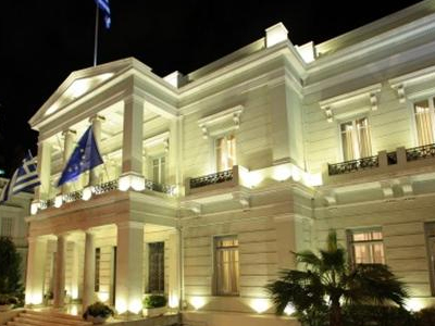 Τηλέφωνα έκτακτης ανάγκης για τους Έλληνες της Συρίας