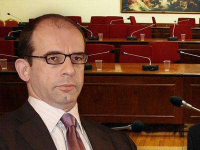 «Δεν υπάρχει βαλιτσάκι καταγραφής συνομιλιών» «Δεν υπάρχει βαλιτσάκι καταγραφής συνομιλιών»