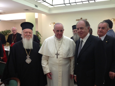 Βαρθολομαίος και Αγγελόπουλος στην ενθρόνιση του Πάπα