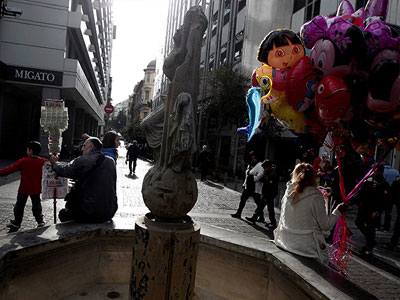 Business Insider: Η Ελλάδα στη λίστα της… δυστυχίας