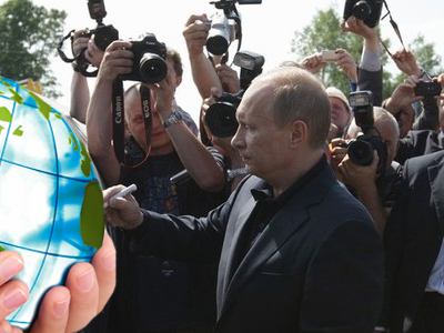 Ιστορική… υπογραφή Πούτιν! Ιστορική… υπογραφή Πούτιν!