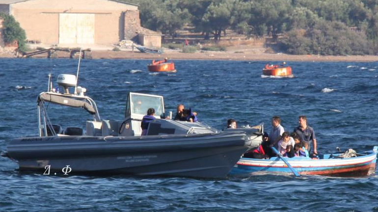 Διασώσεις 400 προσφύγων σε Χίο, Μυτιλήνη, Κω, Φαρμακονήσι, Καστελόριζο