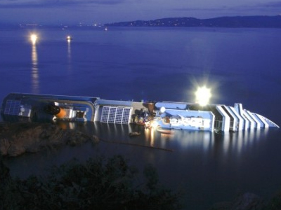 Έντεκα νεκροί και είκοσι αγνοούμενοι στην Τοσκάνη