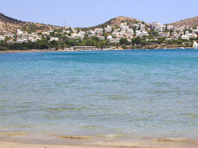 Ποιες εταιρείες κατέθεσαν προσφορά για την Ακτή Βουλιαγμένης