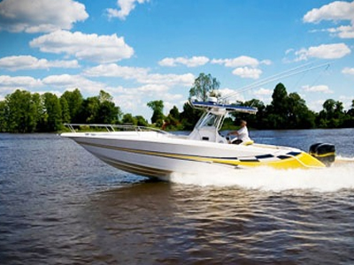 Ταχύπλοο τραυμάτισε ψαροντουφεκά