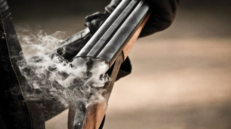 Ηλεία: Τον σκότωσε με κυνηγετικό όπλο σε καφενείο Ηλεία: Τον σκότωσε με κυνηγετικό όπλο σε καφενείο