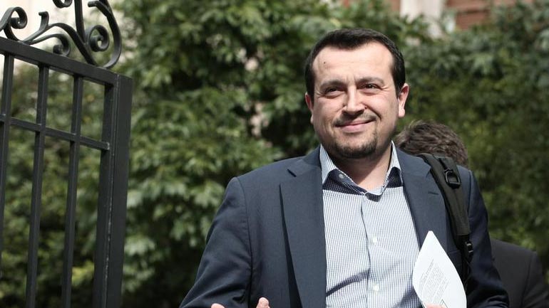 O υπουργός Επικρατείας διαφωνεί με την επιλογή Παναρίτη