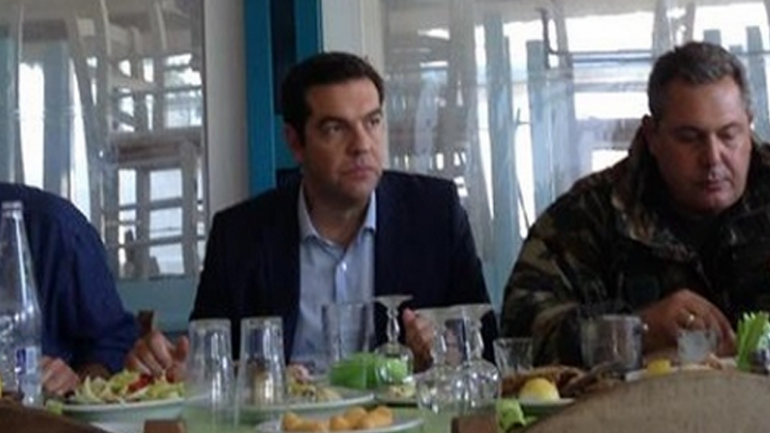 Τσίπρας – Καμμένος: Θαλασσινά και μεζεδάκια…