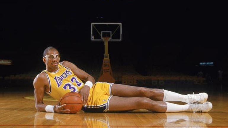 ΝΒΑ: Σε επέμβαση τετραπλού μπάι πας υποβλήθηκε ο Καρίμ Αμπντούλ-Τζαμπάρ