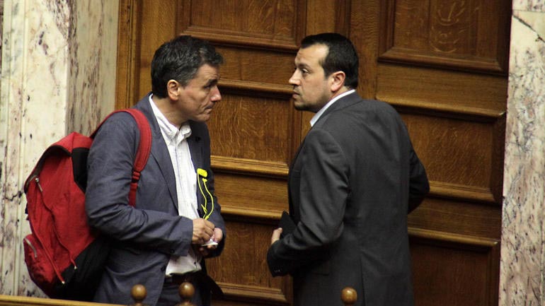 Άρχισαν οι κρίσιμες επαφές στις Βρυξέλλες