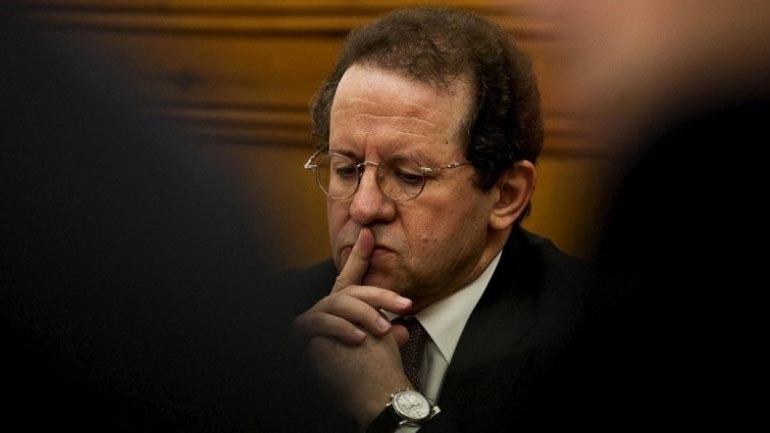 Δεν προβλέπει στάση πληρωμών από την Ελλάδα ο αντιπρόεδρος της ΕΚΤ