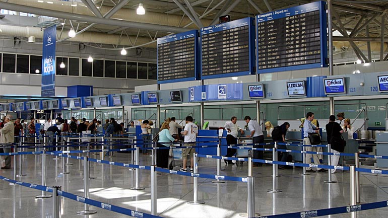 Αερολιμένας Αθηνών: Διάθεση 15.000 εισιτηρίων εσωτερικού από 0 έως 10 ευρώ