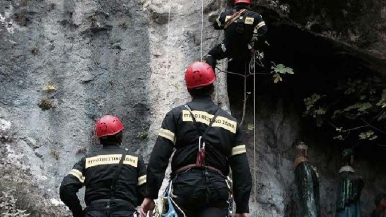 Επιχείρηση διάσωσης 67χρονου που έπεσε σε φαράγγι στην Κρήτη