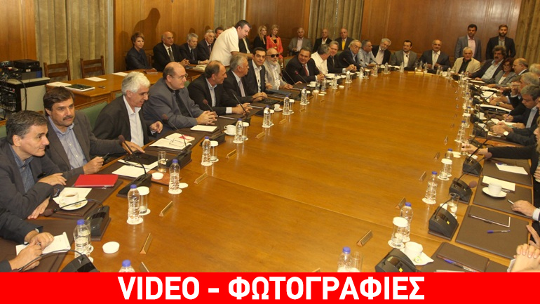 «Περισσότερη δουλειά, λιγότερες δηλώσεις και εμφανίσεις στα τηλεπαράθυρα»