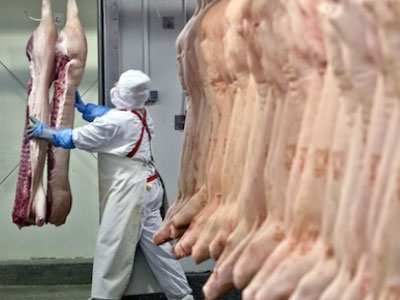 Kατέσχεσαν 85 κιλά κατεψυγμένου κρέατος στον Πειραιά