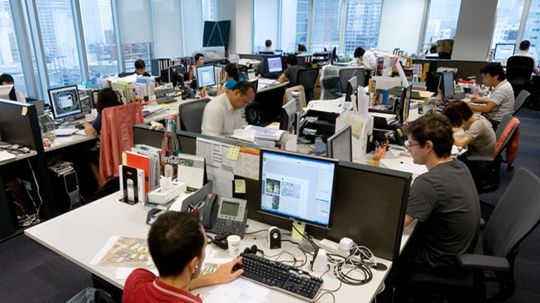 «Όχι» στην επέκταση του επιδόματος των 176 ευρώ σε άλλες κατηγορίες δημοσίων υπαλλήλων