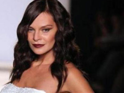 Υβόννη εφ’ όλης της ύλης