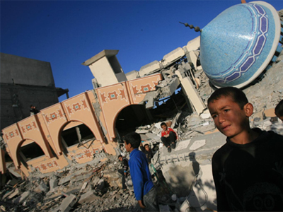 Ένα παιδί πεθαίνει κάθε ώρα στη Γάζα