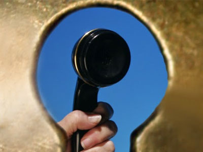 Ιδιωτικός ντετέκτιβ εξαπατούσε ανυποψίαστους πολίτες με μαϊμού υποκλοπές