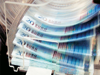 Εφορίες: 4.000 κατασχετήρια ανά ημέρα