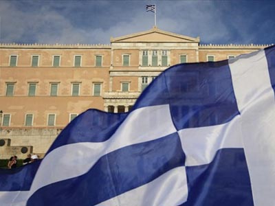 Παραιτήσεις στελεχών με το βλέμμα στις πρόωρες εκλογές