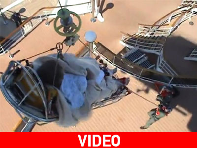 Καρέ-καρέ η αερομεταφορά ασθενούς από κρουαζιερόπλοιο