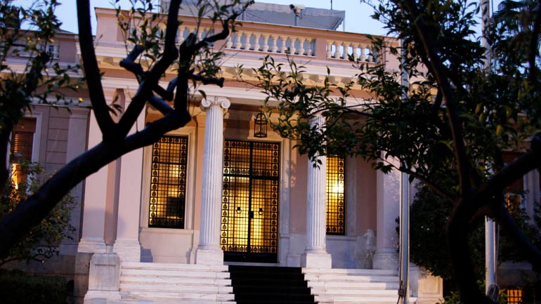 Αδειάζουν τη Βαλαβάνη για τα περί εξέτασης αύξησης του ΦΠΑ σε «δημοφιλή» νησιά