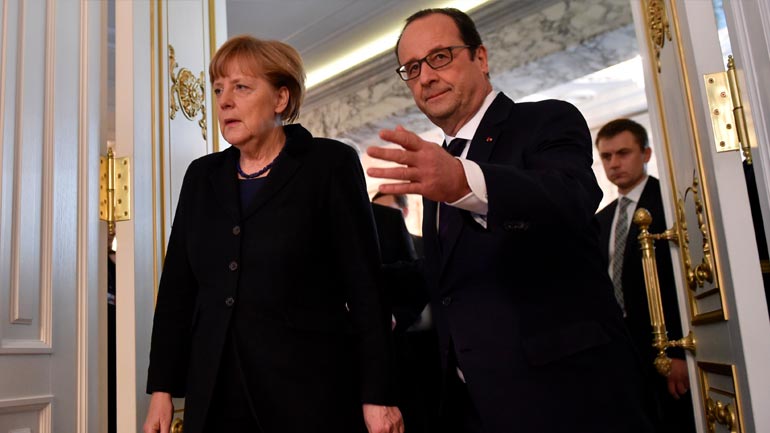 Η Ελλάδα στο επίκεντρο της συνάντησης Μέρκελ, Ολάντ, Γιούνκερ