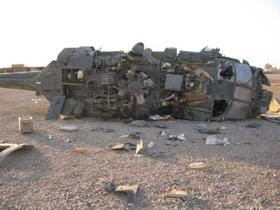 Πτώση στρατιωτικού ελικοπτέρου με τρεις τραυματίες