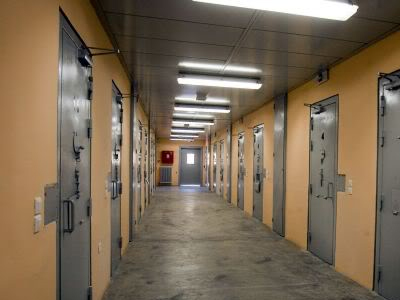 Άγριος ξυλοδαρμός μέσα στις φυλακές Γρεβενών Άγριος ξυλοδαρμός μέσα στις φυλακές Γρεβενών